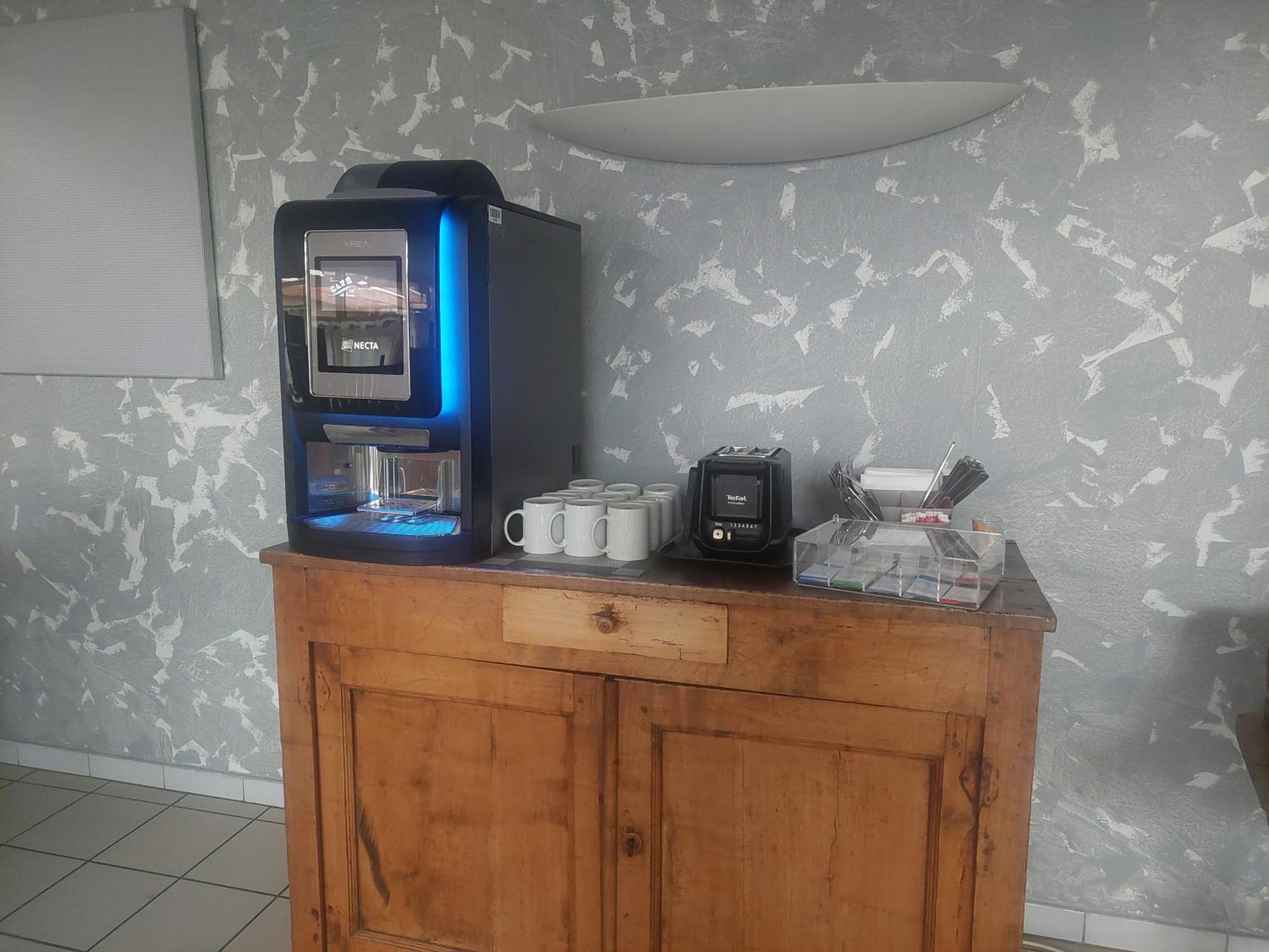 Logis Hotel Restaurant Le Clos Saint Loup Bram Dış mekan fotoğraf