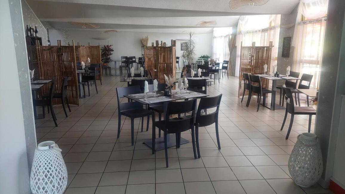 Logis Hotel Restaurant Le Clos Saint Loup Bram Dış mekan fotoğraf